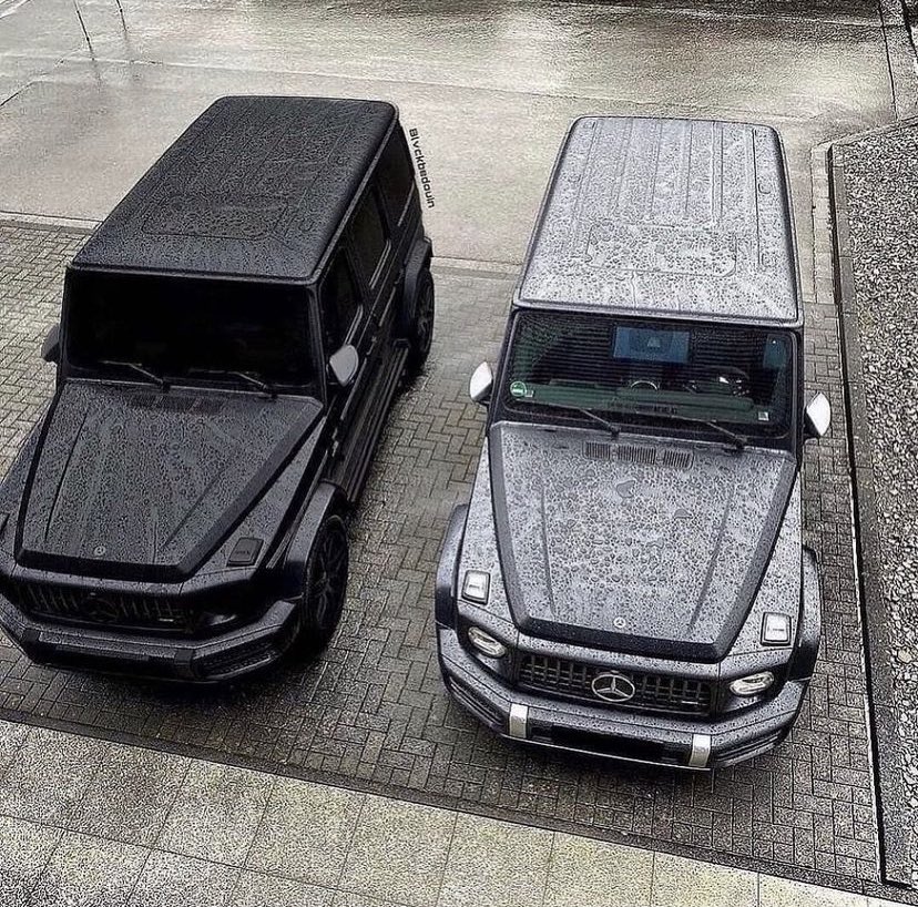 MercedesBravus's tweet photo. Black and silver ? 🥰 https://t.co/mu9D0ut1BQ
