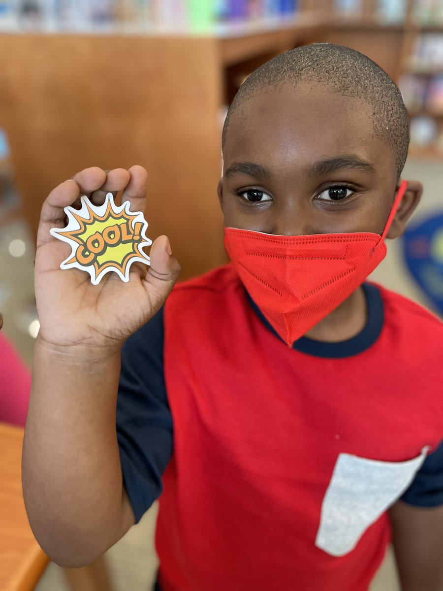 NESlibrary's tweet photo. We continue to soak up the smiles #GetStuckOnLibraries #StickWithYourLibrary @NESlibrary @NorthsideES https://t.co/pzzCc38bHO