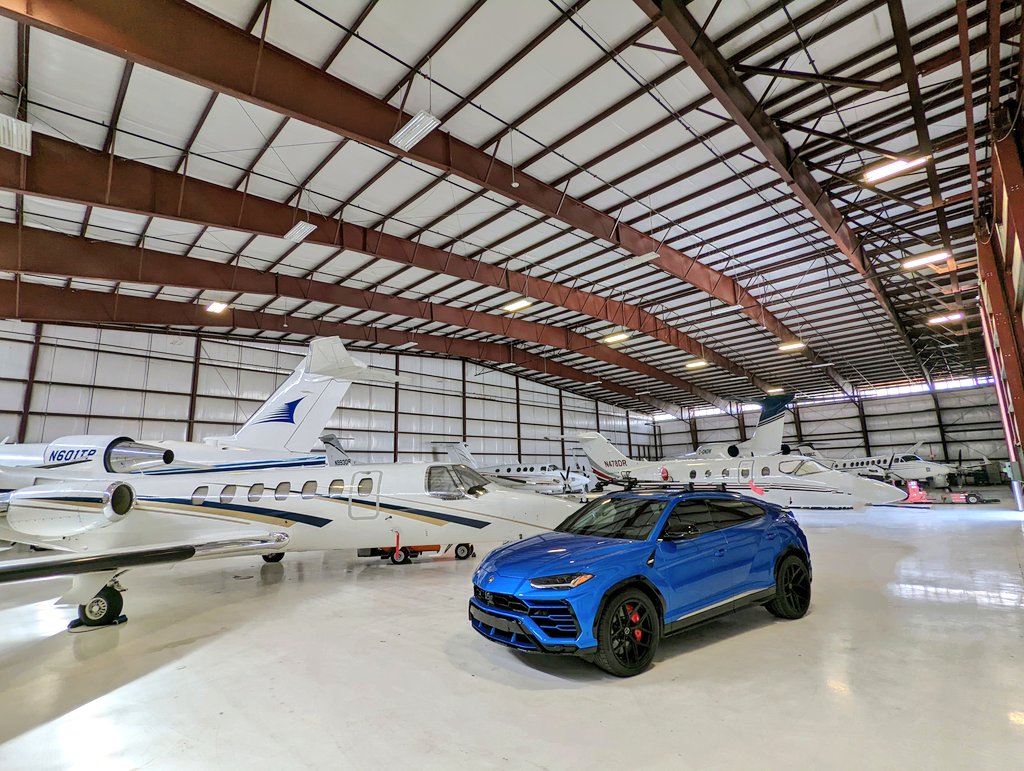 GODDOLLARS's tweet photo. That's a nice private jet hangar you got there. Would be a shame if SOMEONE THREW A RAVE IN IT @rhondaintl #RQOTD #Prepare4Glory 🛫 https://t.co/lHtnxtADju