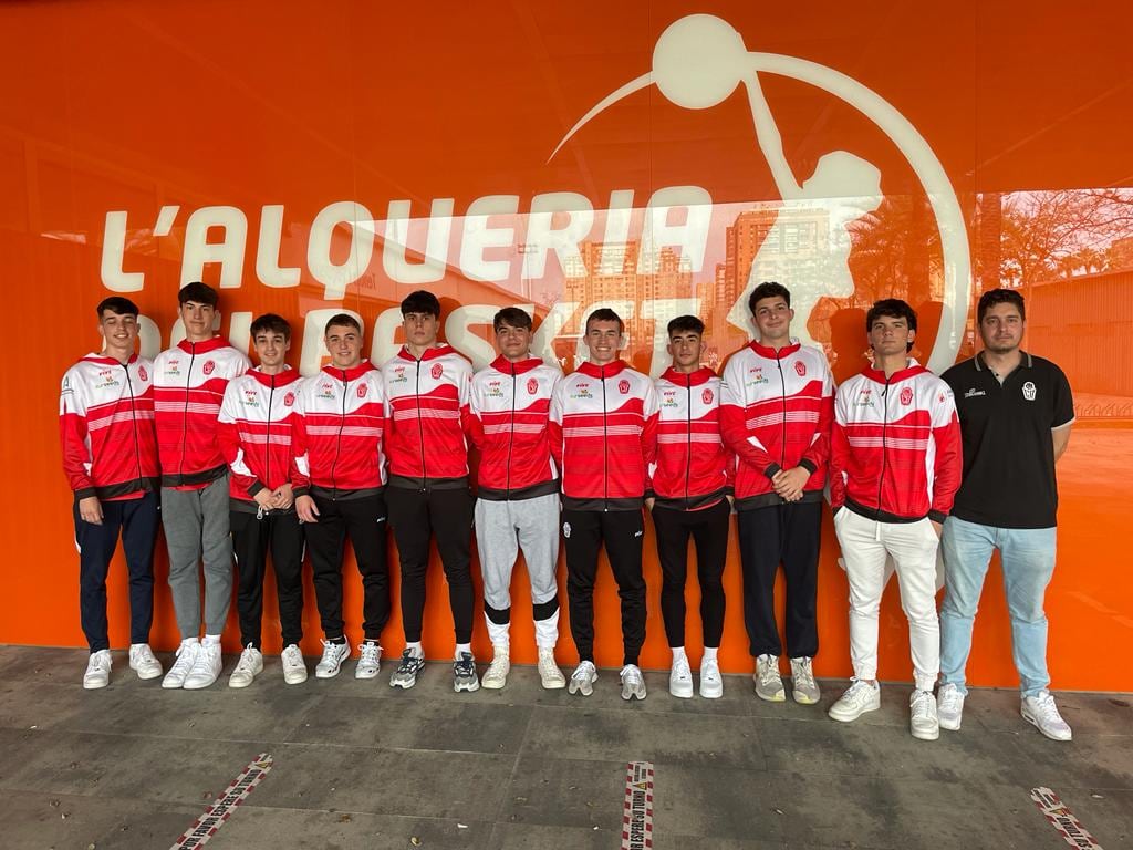 cbalmeria's tweet photo. #Surseeds debuta mañana en Valencia International CUP 
4 días disfrutando de uno de los torneos más atractivos de baloncesto base, en una de las mejores instalaciones de Europa @LAlqueriaVBC

Mucha suerte 👏👏🏀🏀
#Formamoscompitiendo 
#Competimosformando https://t.co/JBvJ7tfSI3