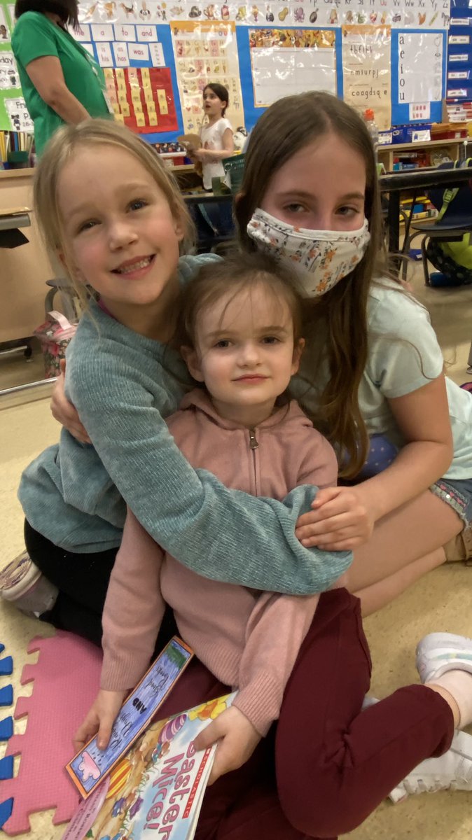 danielle_kins's tweet photo. We were happy to spend some time with our K-buddies before spring break! 📚 💚 @MiltonTerrace #BSCSD https://t.co/6qmSK6BCFf