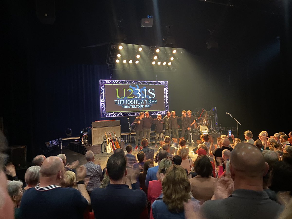 Vanavond concert <a href="/driejs/">3JS</a> in Steenwijk the Joshua tree… weergaloos super mannen het was top ❤️💪💪💪…. Bad …. Blijft een topper