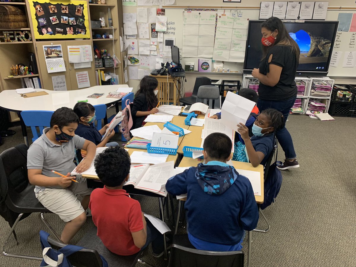 tejadaaliefisd's tweet photo. These cubs just continue to grow! It’s amazing what is possible with great teachers and hard working students! #CubsCan #Enrichment #LanguageBuilding https://t.co/DRk5GCbxLj