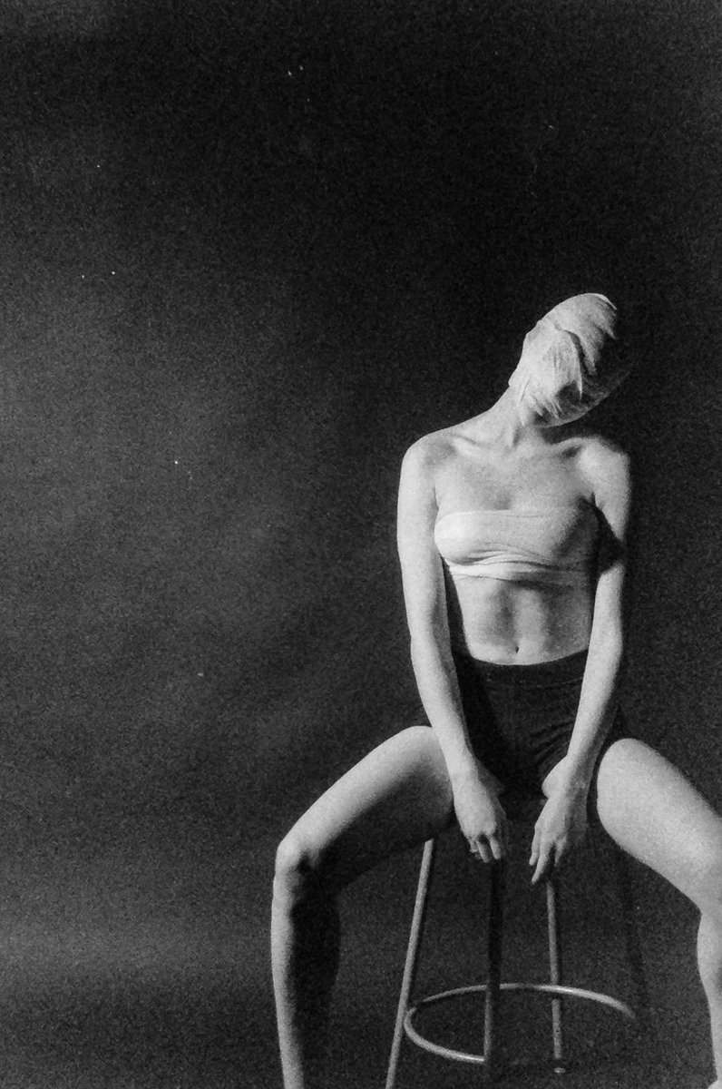 amberkinson's tweet image. B&amp;amp;W 35mm Kentmere400, shot, developed and scanned by me 04/09/2022