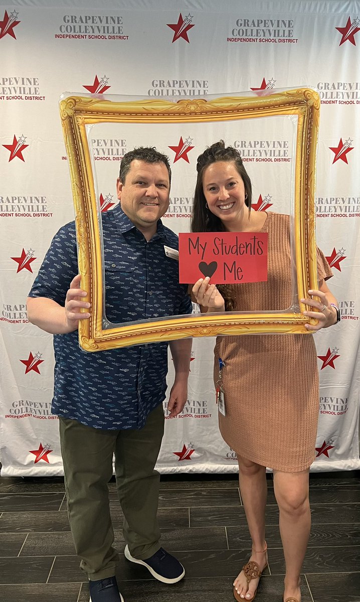 EvanPayneEDU's tweet photo. What a great day celebrating these two incredible #gcisdfyt! We are so lucky that @misswhitsell and @GESMsBrown chose @GCISD! They have had a great year of learning and making a huge impact on their Ss! @GESStars @canSTEM #gcisdELAR https://t.co/abvuKR5SXp