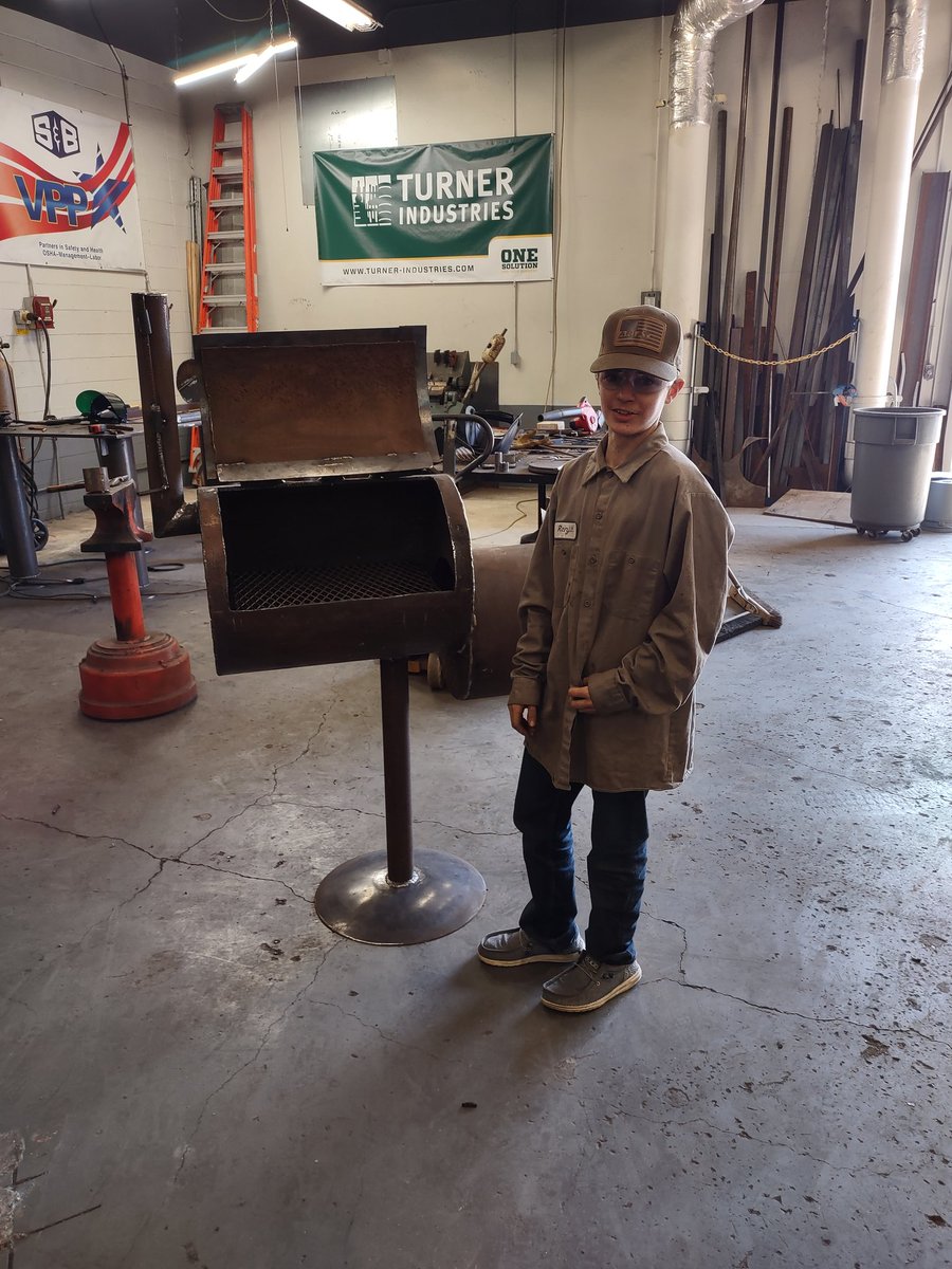 AHSMFG's tweet photo. This is Bradley. He is one of our Intro to Welding students. It's rare that a 1st year student asks to build a BBQ pit and follows through. Bradley worked hard and built a great little smoker. Awesome job Bradley!! https://t.co/7eXbSOAn7T
