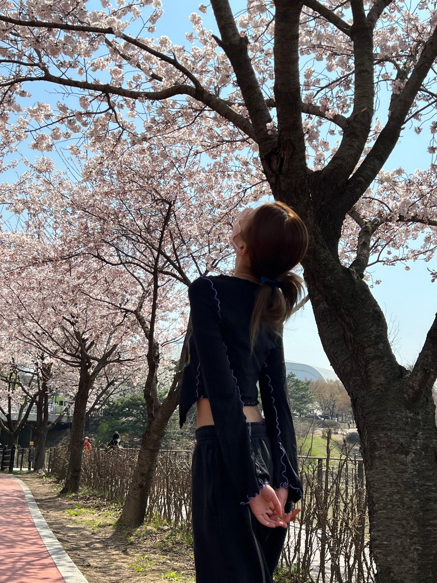 jisuproyects's tweet photo. RT THIS FOR LIA's BRAND REPUTATION

ITZY LIA 있지 리아 #LIA #리아 #リア https://t.co/GZH48MZx8L