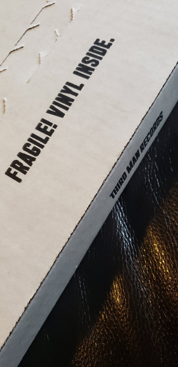 rubinalcohol's tweet photo. Vault package #51 @thirdmanrecords https://t.co/7OXho4qfo5