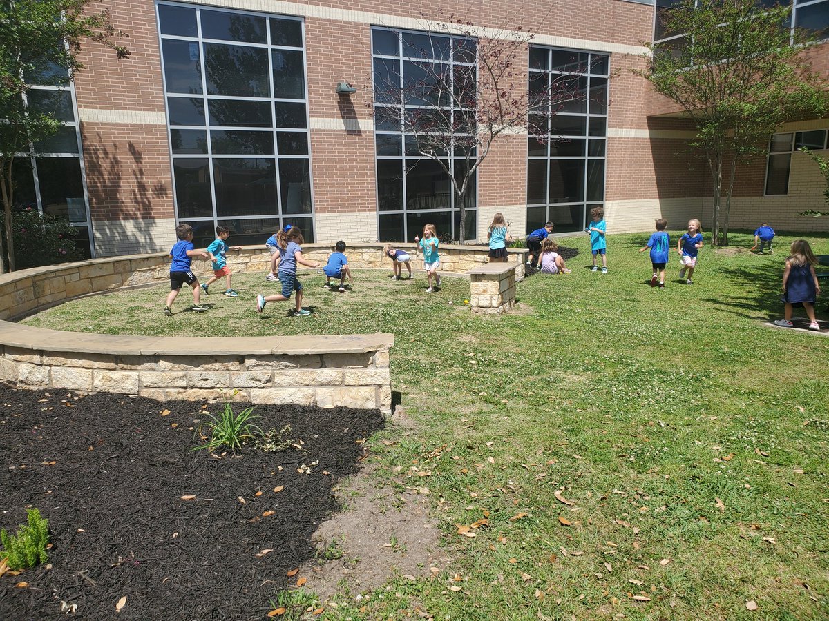 LauraCano79's tweet photo. A busy week of learning.  From testing our vowel knowledge using vowel tents , to sharing our animal research with the big 4th graders, to fix and fancy writing, to snap word egg hunt @LizGoodman1 @WilchesterSBISD @TCRWP https://t.co/3X1gLfFjBl