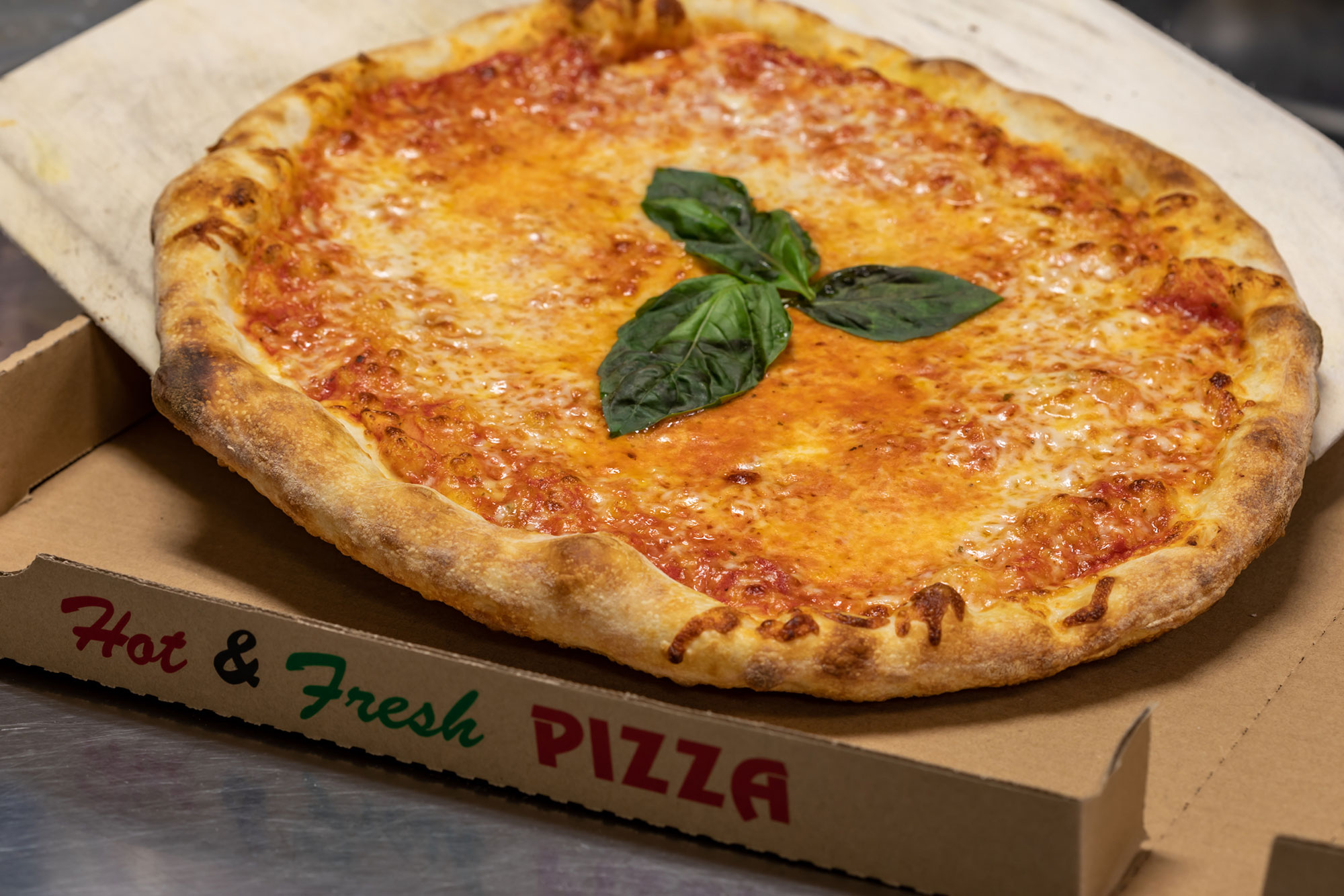 Freda’s Pizza and Woodfired Kitchen (fredaspizza) / Twitter