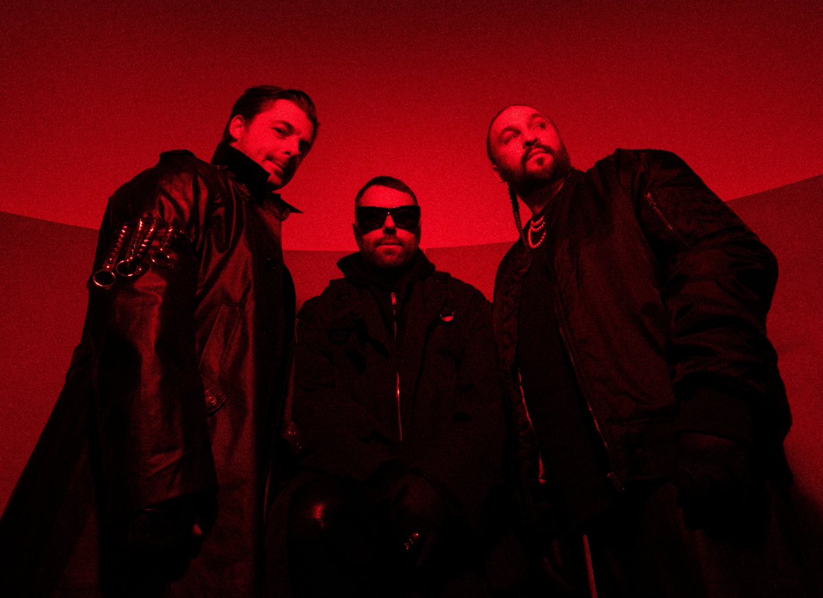 We’re officially in Paradise Again. <a href="/swedishousemfia/">Swedish House Mafia</a> is back with their debut studio album, #PARADISEAGAIN 🖤 spotify.link/ParadiseAgain