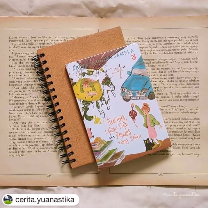 #Repost <a href="/cerita/">Cerita Dewasa</a>.yuanastika
Ulasan Naya selalu lebih dalam. Ia selalu melengkapinya dengan pemikiran dan pandangannya soal isi buku yang dikaitkan dengan kondisi di sekitar ya saat ini. tulisan Naya sarat akan argumentasi yang diselipi kritikan di sana-sini yang lugas.