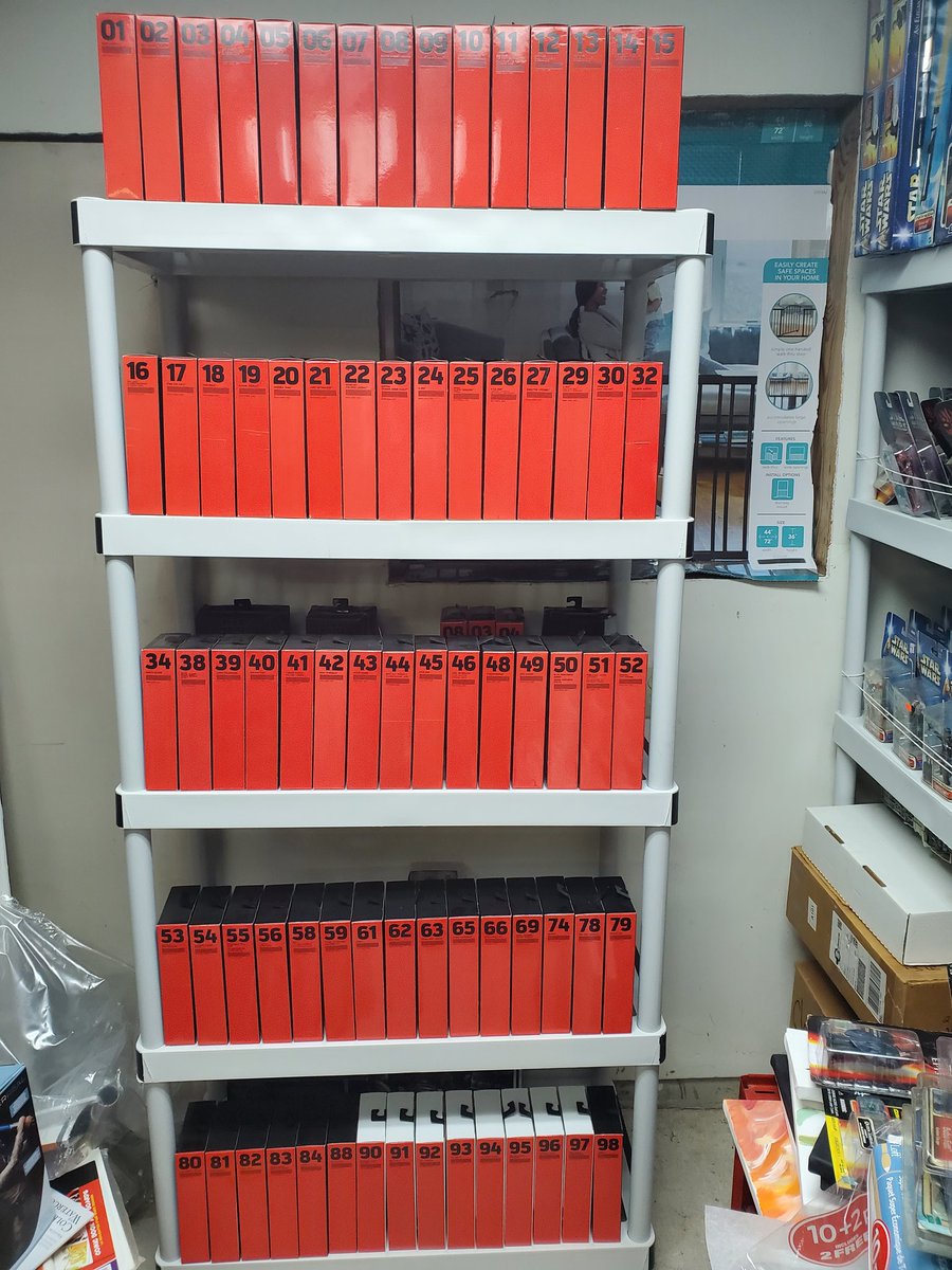 AndyMckillip's tweet photo. #CollectorHelpingCollectors
Just phase 1 of logging my Black Series but I do have some duplicates in basic Red/Black's and Exclusives!!! https://t.co/TVDPykxgZz