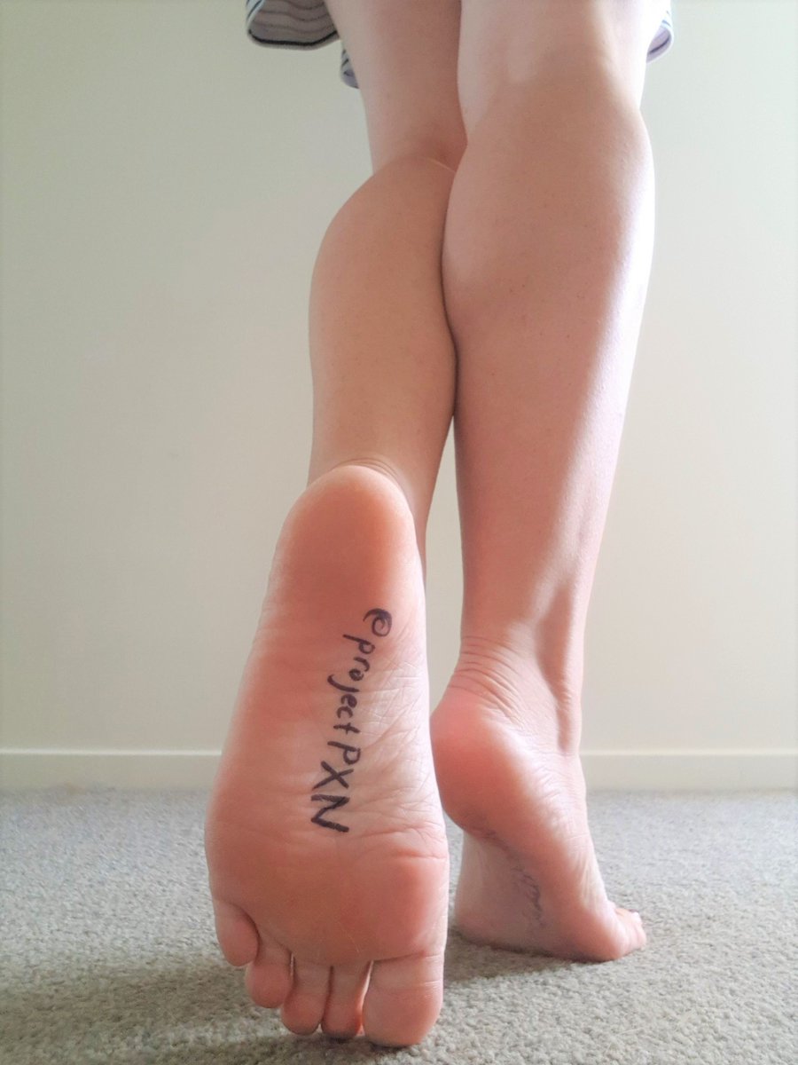 QueenLeQueefer's tweet photo. #feetpic for @reicannon and @projectPXN I just wanna be the token Maori girl degen in chat 🐋🐋🐋 https://t.co/gemN1NT3RR