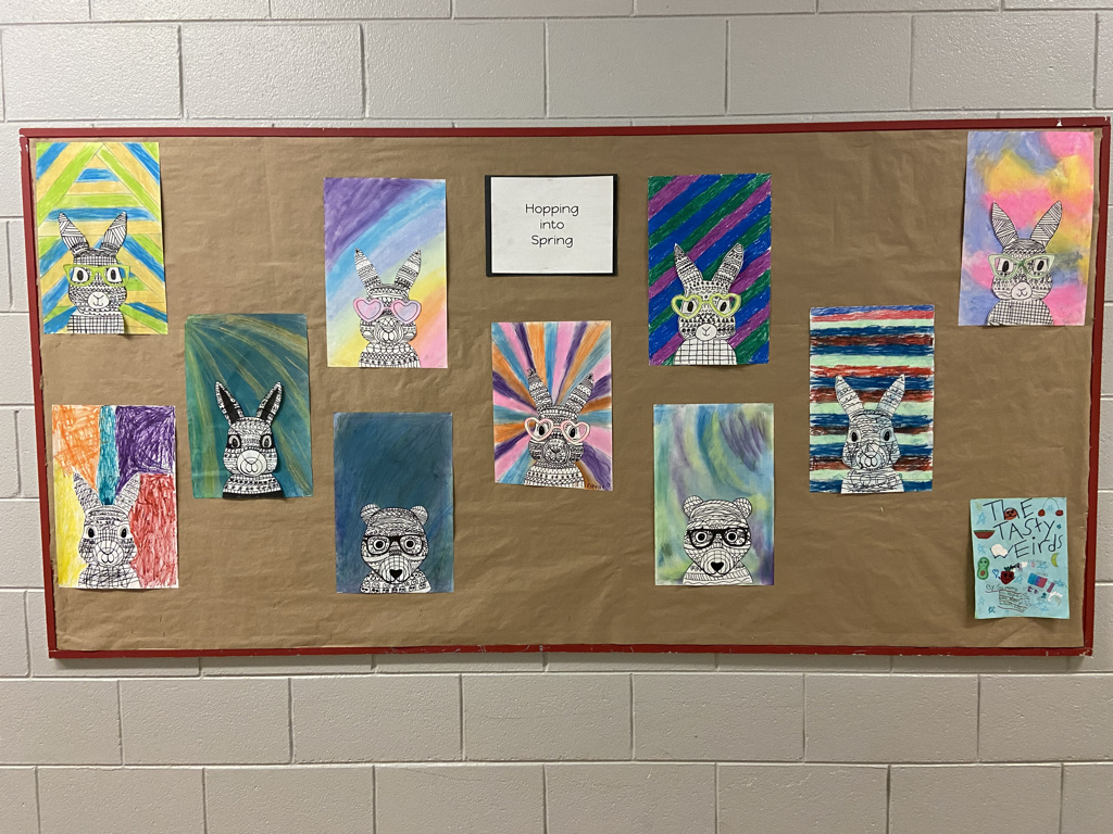 ms_stevenskr's tweet image. Have an egg-cellent long weekend New Central! @newcentralps