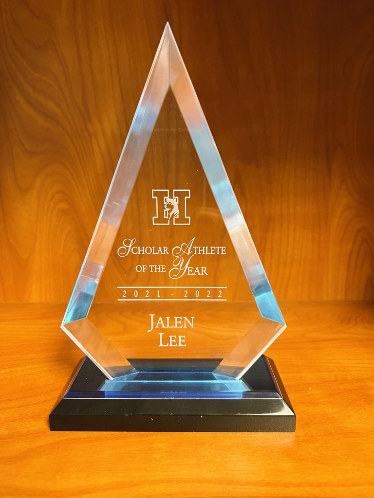 And the Student of the Year Award goes to Jalen Lee-🏀🏆 <a href="/jal3nlee/">jalen lee</a>