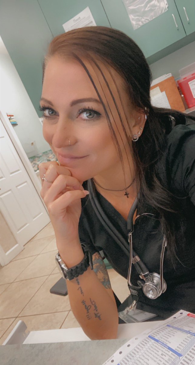 Ashley_booface's tweet photo. Work work work https://t.co/XFycA5JH9r