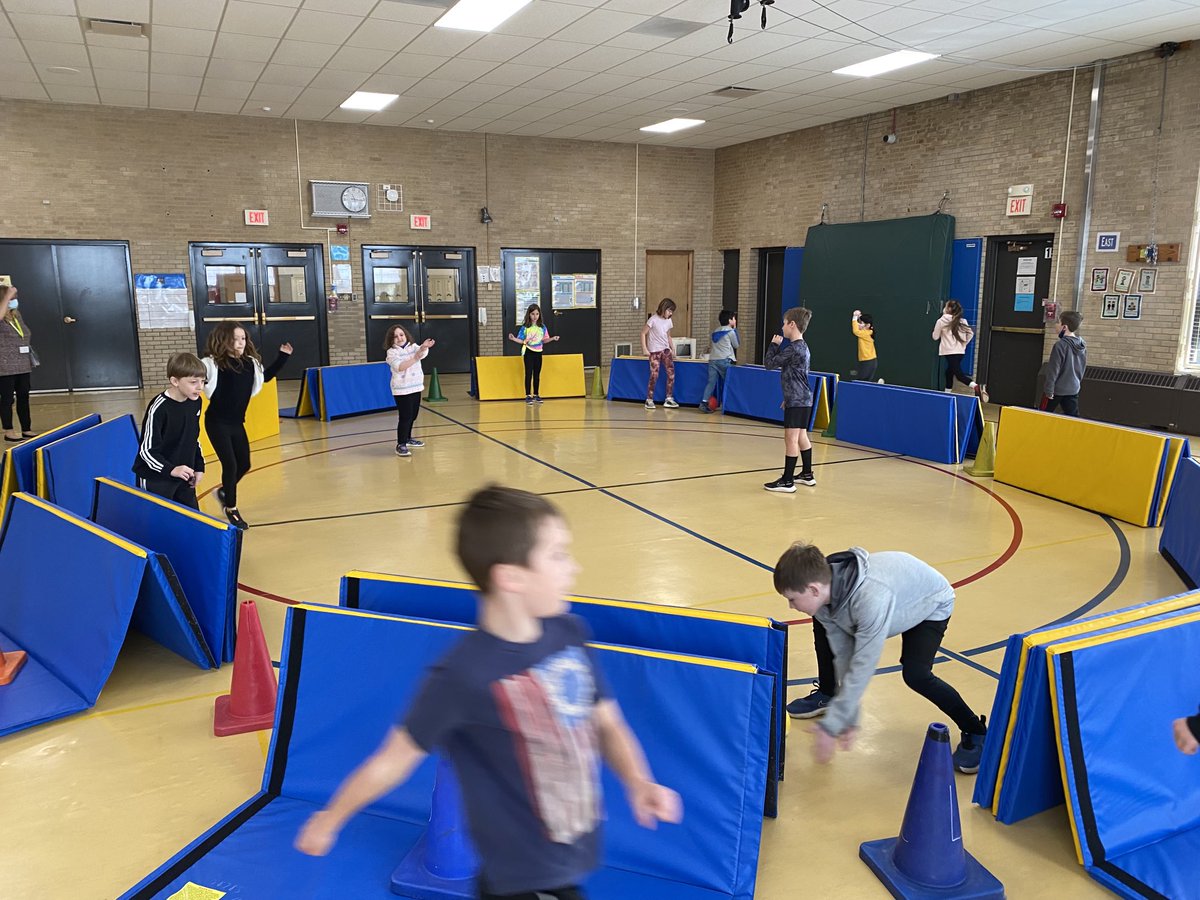 Kerry Santefort tweet media