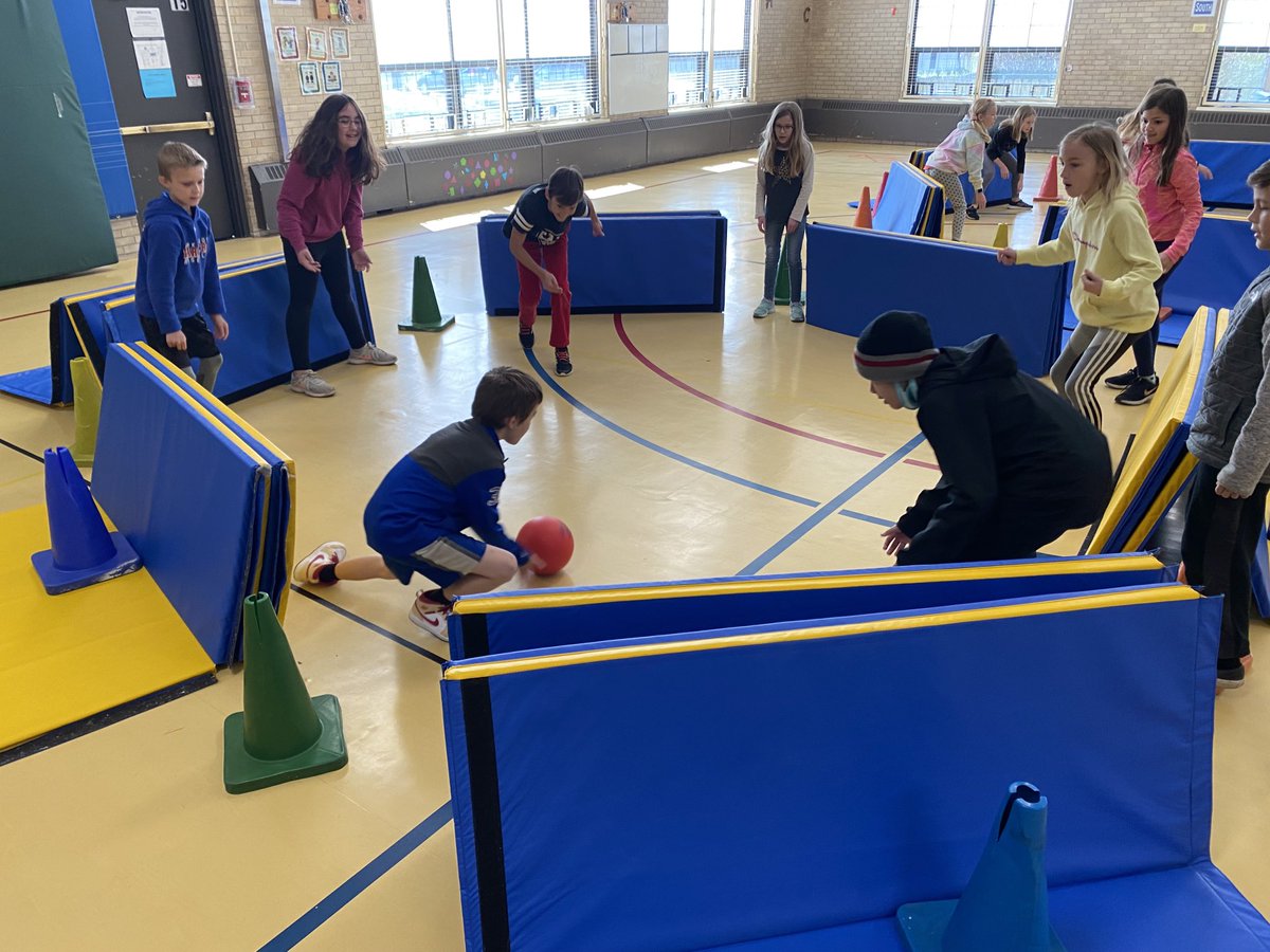 Kerry Santefort tweet media