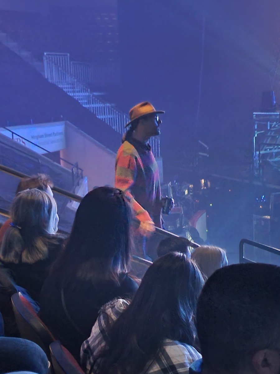 Mandate33's tweet photo. #FreddyKrueger at the @portugaltheman ans @alt_J show tonight at @AgganisArena https://t.co/Tu75QFn7zB