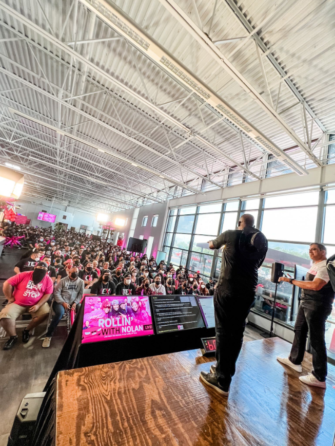 ErickCarMTX's tweet photo. What an AMAZING road show experience! T-Mobile's Care kickoff, Rollin' with Nolan in Mission, Tx.  @marknolanmfn https://t.co/bj0tkbvM7H