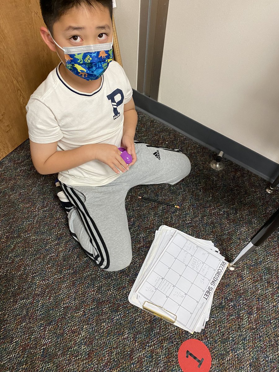 cpeshmoore's tweet photo. So much fun and engagement during our Easter egg Math hunt🐰🥚➕➖📝@TISDCPES https://t.co/mbdZJy8kc7