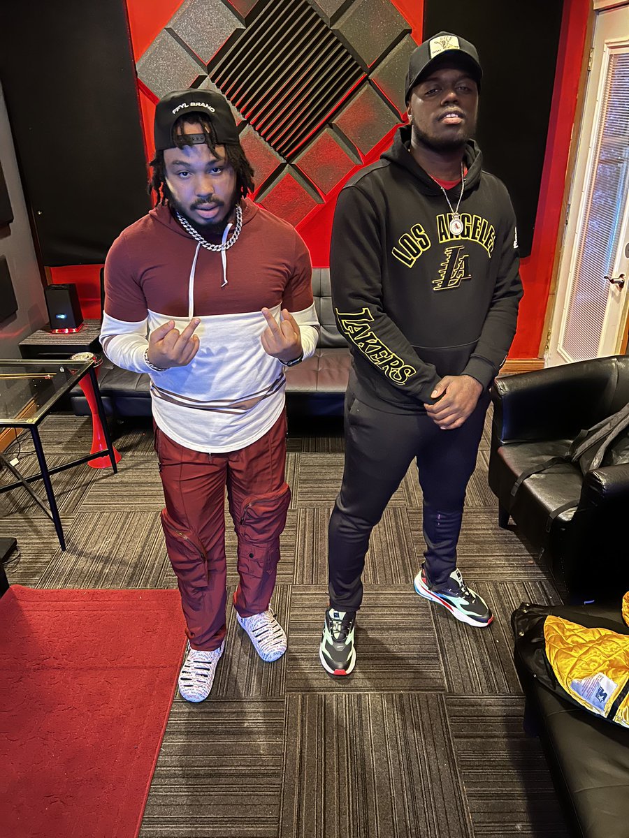 Your Favorite Rapper’s Favorite Rapper🍝💨Lyrik tweet media