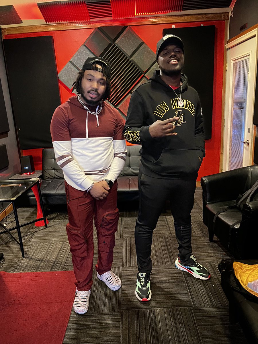 Your Favorite Rapper’s Favorite Rapper🍝💨Lyrik tweet media