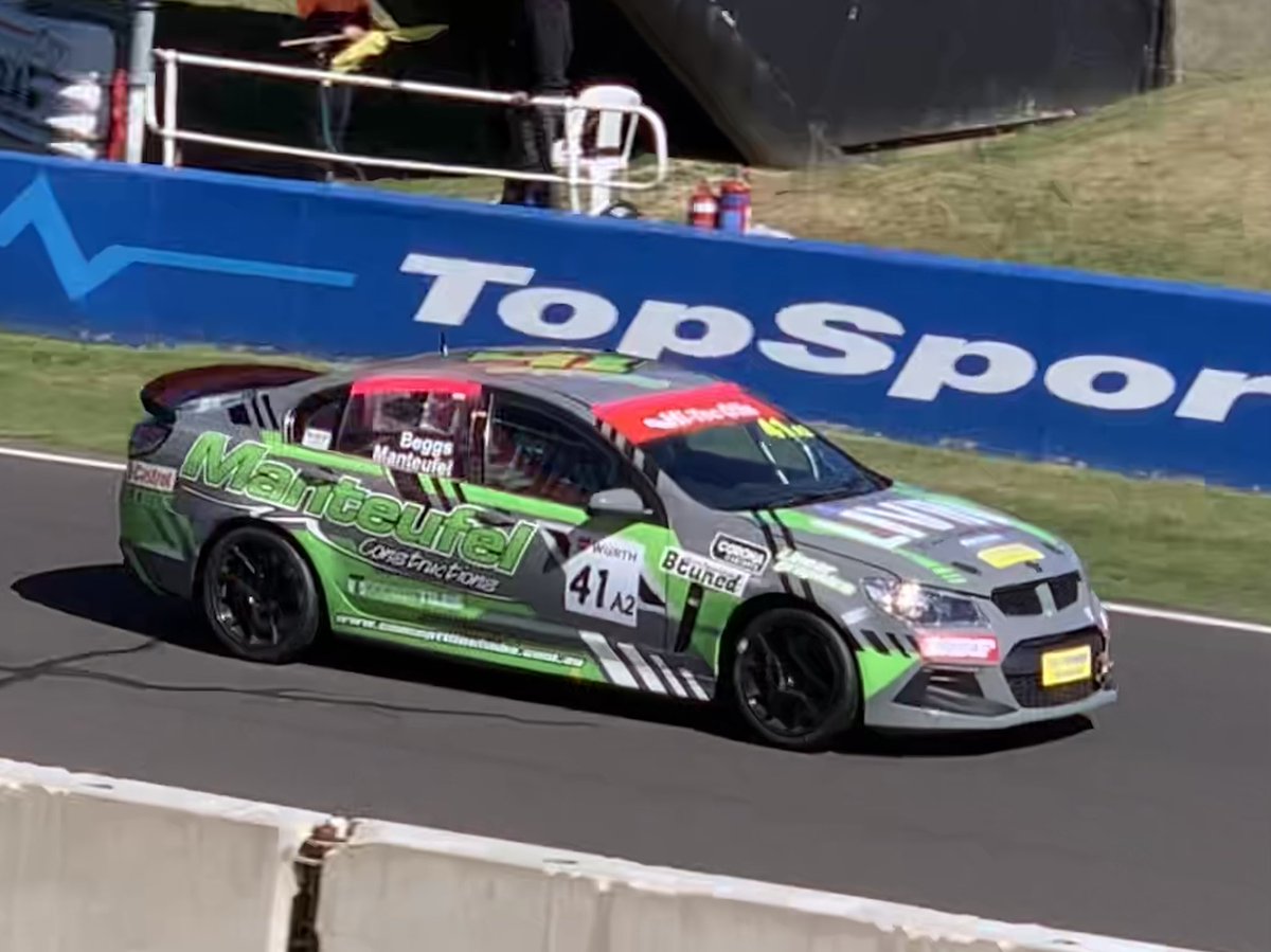 DamienBryan79's tweet photo. Random snaps from P1 #Bathurst6hr #B6hr https://t.co/xSGNrcU1Fq