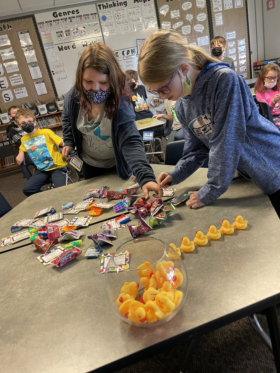 PVWollberg's tweet photo. With each day of IAR, we made it a little further around the bases on our softball diamonds🥎. Today we made it home and were rewarded with a treat from 1st grade and our very own World Series Rings…we knocked IAR out of the park! #pvpride #oneD46 #donetesting #3rdgrade https://t.co/8NNAfDuwEZ