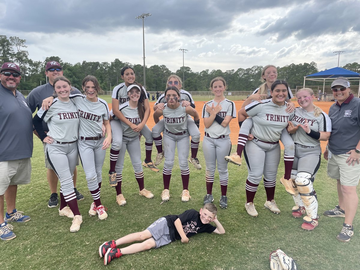 Congratulations to our Varsity softball team in their 18-0 District win over Calvary Christian.