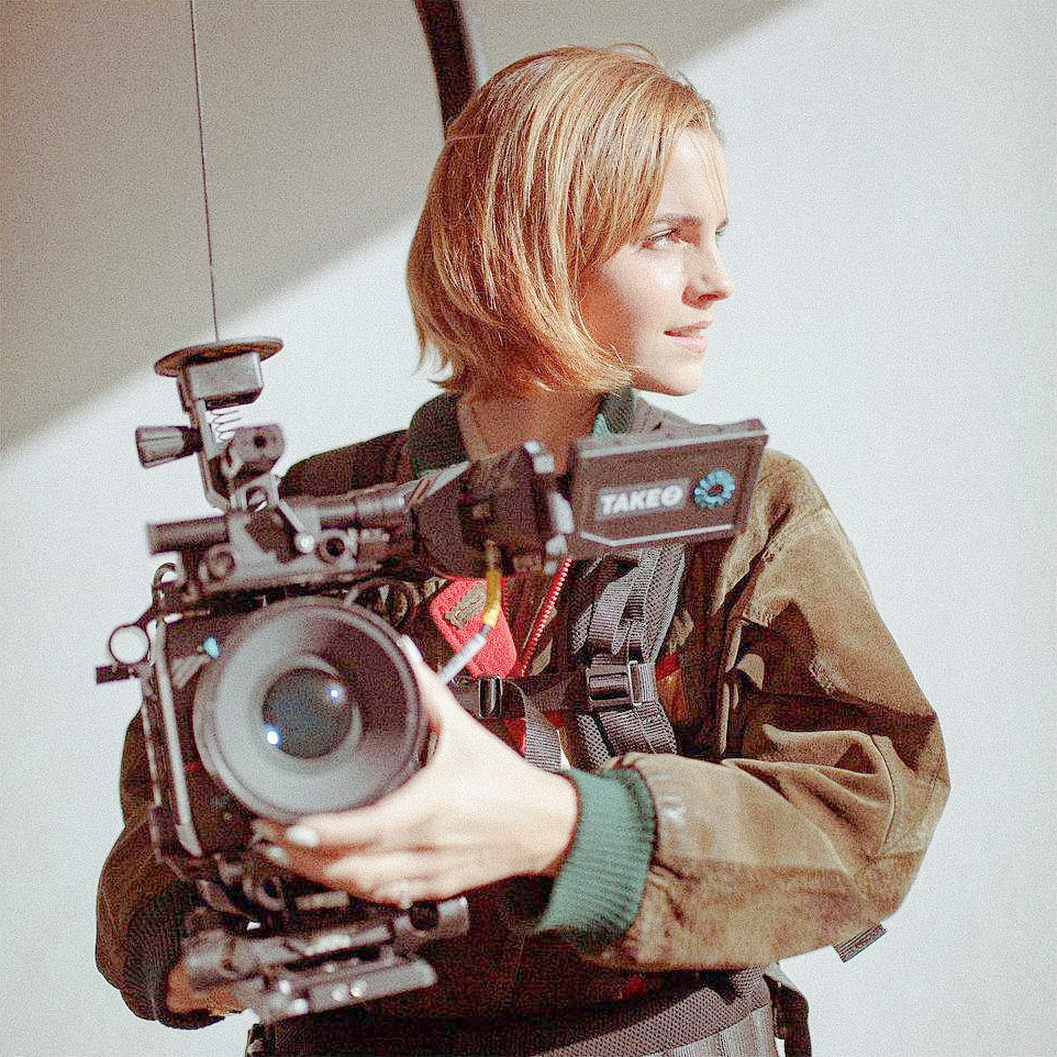 #HappyBirthdayEmmaWatson ✨🎂

วันนี้สุดสาวของเราอายุครบ 32 ปีแล้วว!
เราจะขออยู่ตรงนี้คอยสนับสนุนตลอดไป ขอให้ก้าวผ่านช่วงเวลาที่ยากลำบาก รายล้อมไปด้วยมิตรภาพ​ เพื่อน ครอบครัว คนรักที่รักคุณและพร้อมจะอยู่เคียงข้างตลอดไป เรารักคุณ #EmmaWatson ❤️❤️

with love,
Emma Watson Thailand.