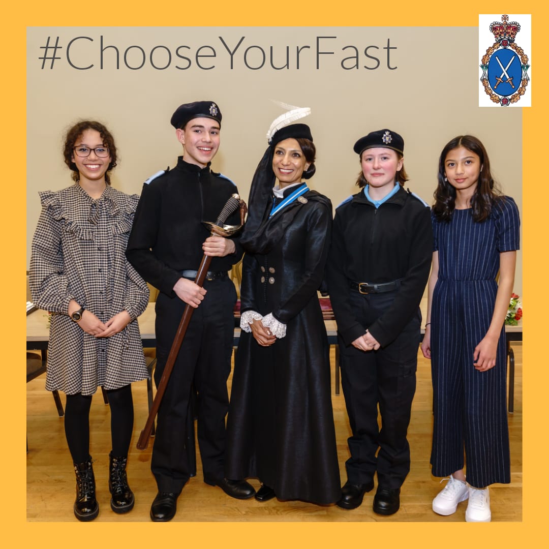 MehmoodaDuke's tweet photo. Evony (14) is giving up sugary food and Zaara (12) is going nil by mouth on 20 April 2022. Are you joining them? #chooseyourfast https://t.co/GyzUg9bP7s