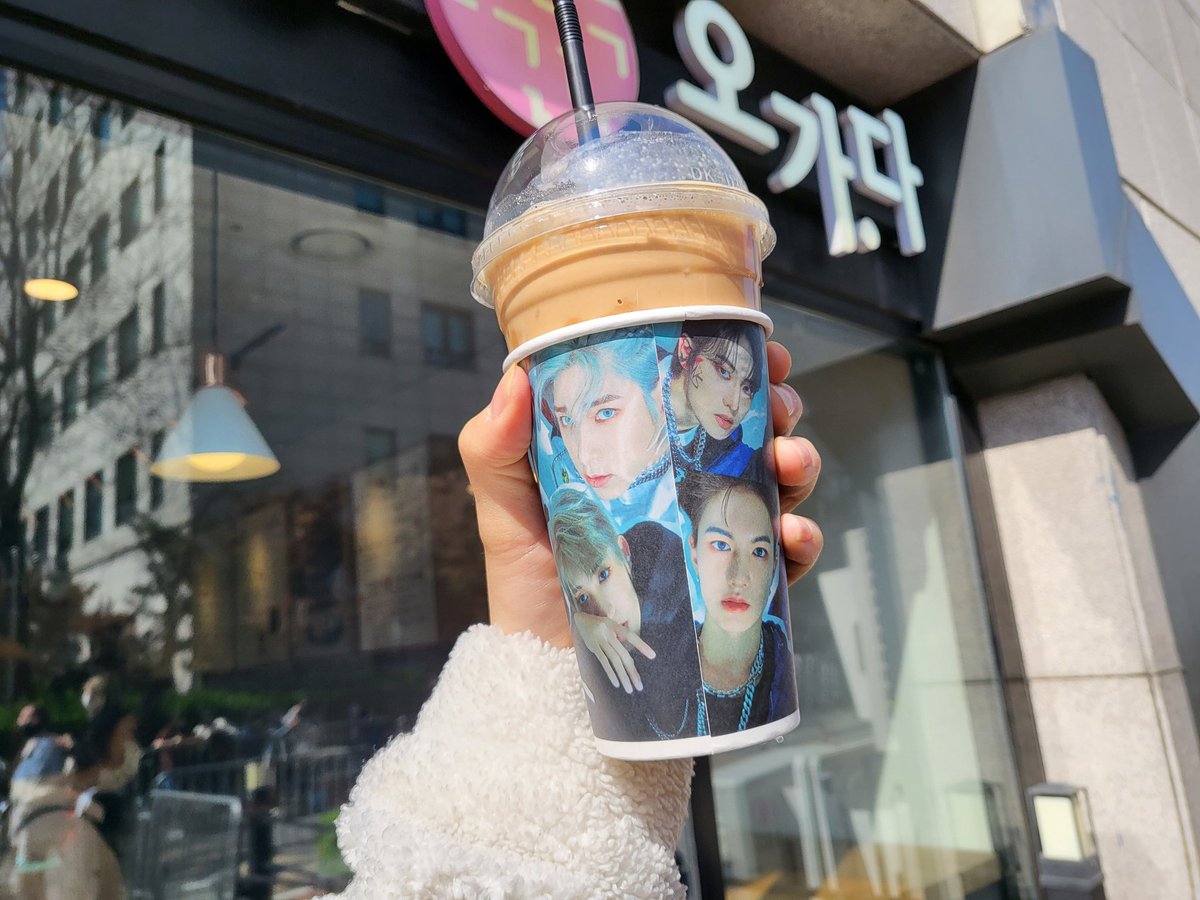 컵홀더 이벤트 진행중입니다 💙