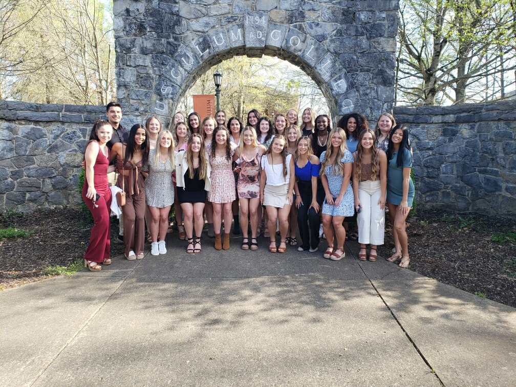 About today’s dinner… thank you Dr. Hummel for having us tonight! Dress up + food = 😋😄