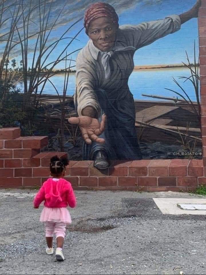 Harriet Tubman mural by Michael Rosato.