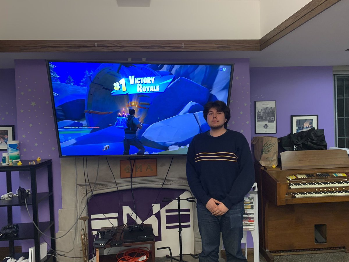 IotaSinfonia's tweet photo. Congratulations to our president, John Perales, on his first Victory Royale!! https://t.co/tQEoZzxTbS