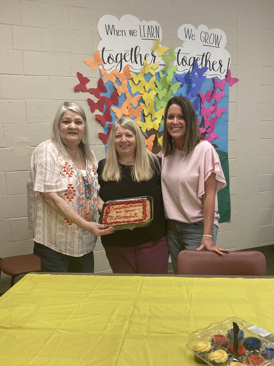 JSU Region 6 ARI RLS celebrate with our sister literacy specialist the retirement of these special ladies. They will be missed. ⁦<a href="/AlabamaAchieves/">Alabama State Department of Education</a>⁩ ⁦<a href="/Alabama_Reading/">ARI / The Alabama Reading Initiative, ALSDE</a>⁩ ⁦<a href="/jsuinservice/">JSU Regional Inservice Center</a>⁩