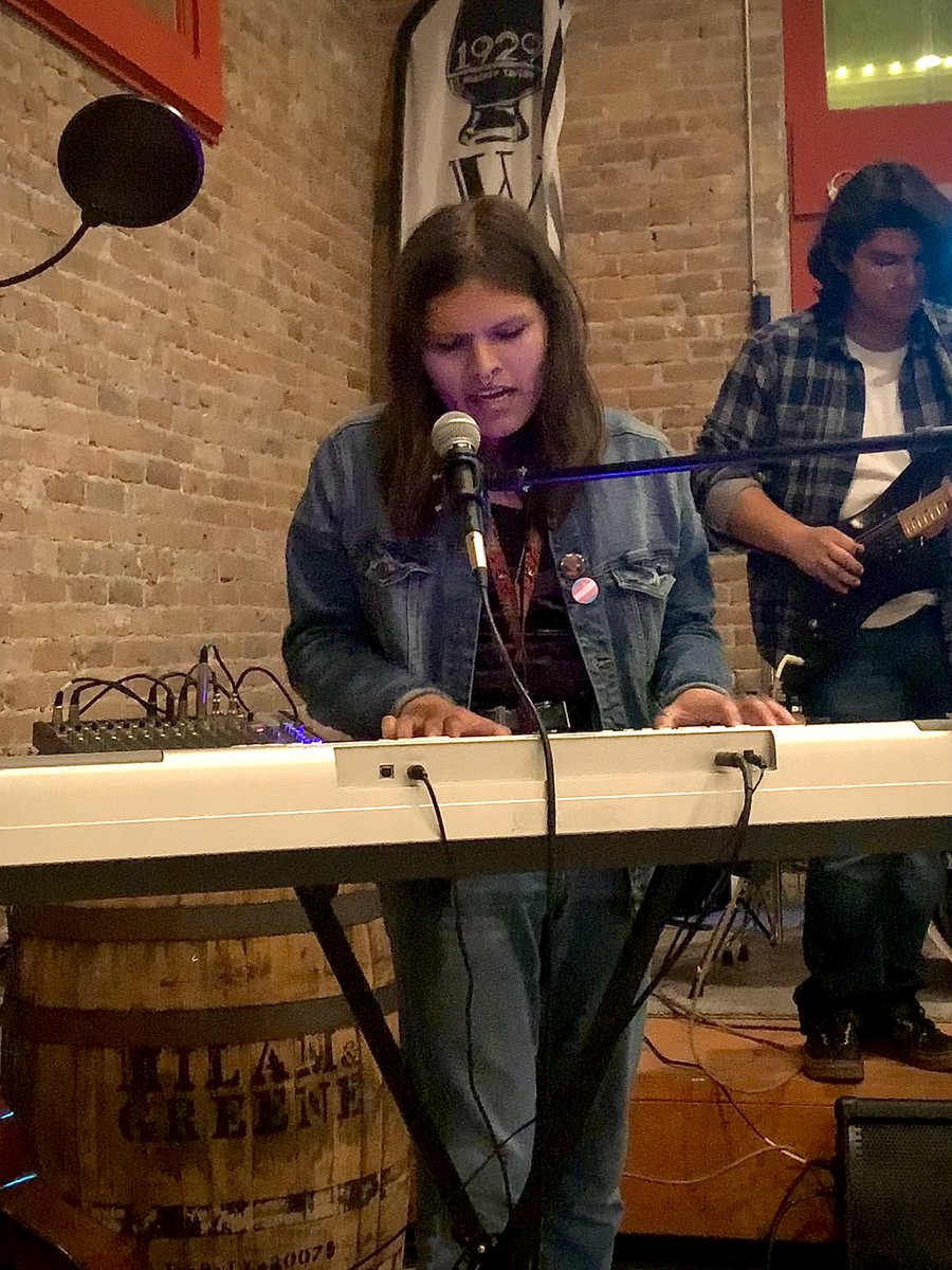 LonelyDivision_'s tweet photo. A couple of pics from last weeks’s performance at the 1929 Whiskey Tavern !! Make sure to check out our IG page to see a snippet of our performance 👀  #livemusic #lonelydivision #rock #localmusic #rgv https://t.co/qyMf2xZabl
