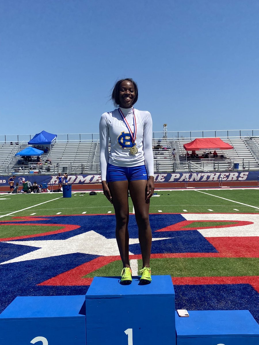 District 200 m Champion-Shyla Starks!