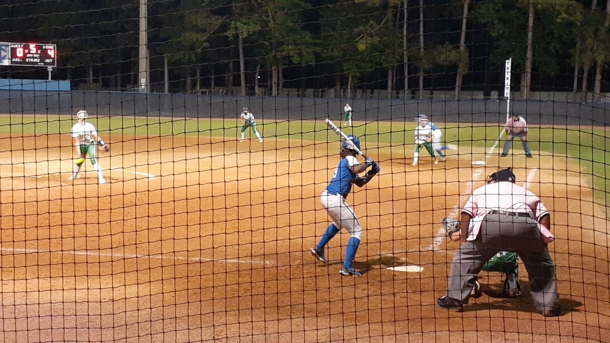 AthleticsTca's tweet photo. Conquerors Softball defeats Suwannee 6-3 and 8-3.
Jordan Lassater GW 2-run HR in Game 1.
Lexi Lofton 3IP, 0ER; RBI in Game 2. https://t.co/AaCG0N8Fuq