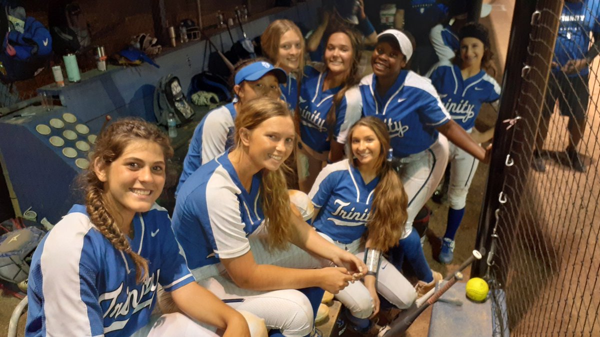 AthleticsTca's tweet photo. Conquerors Softball defeats Suwannee 6-3 and 8-3.
Jordan Lassater GW 2-run HR in Game 1.
Lexi Lofton 3IP, 0ER; RBI in Game 2. https://t.co/AaCG0N8Fuq