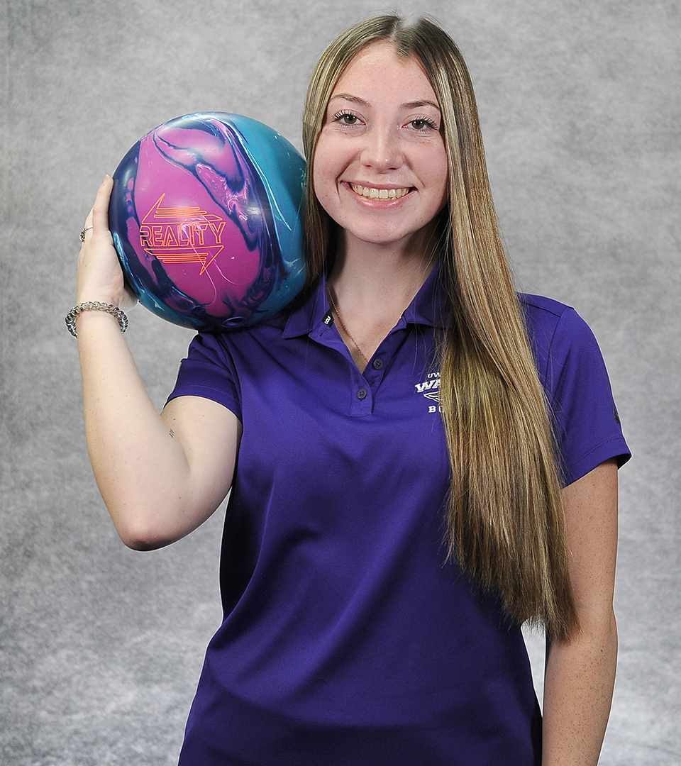warhawkbowling's tweet image. Big news tonight!

Caitlin Mertins is the 2021-22 @TheNTCA Division III Player of the Year, and Kelly Whipple is the organization's Rookie of the Year: bit.ly/3jGIGPU

#NCAABowl | #PoweredByTradition