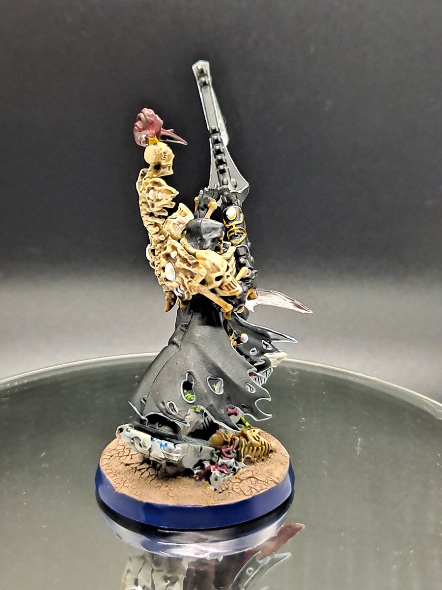 Chlaspaints's tweet photo. One more Maugan Ra.
#warhammer40k #WarhammerCommunity #Aeldar #xenos #MauganRa https://t.co/NXThclI3vF