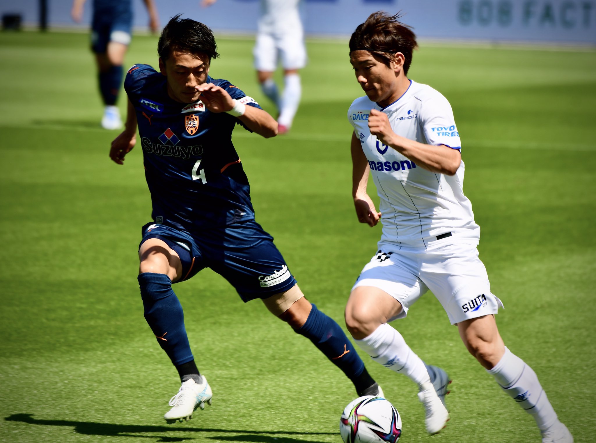 ガンバ大阪 正規ユニフォーム 23選手直筆サイン入 遠藤 倉田 ファンウィジョ 応援グッズ 売り切り御免 Www Cromg Org Br