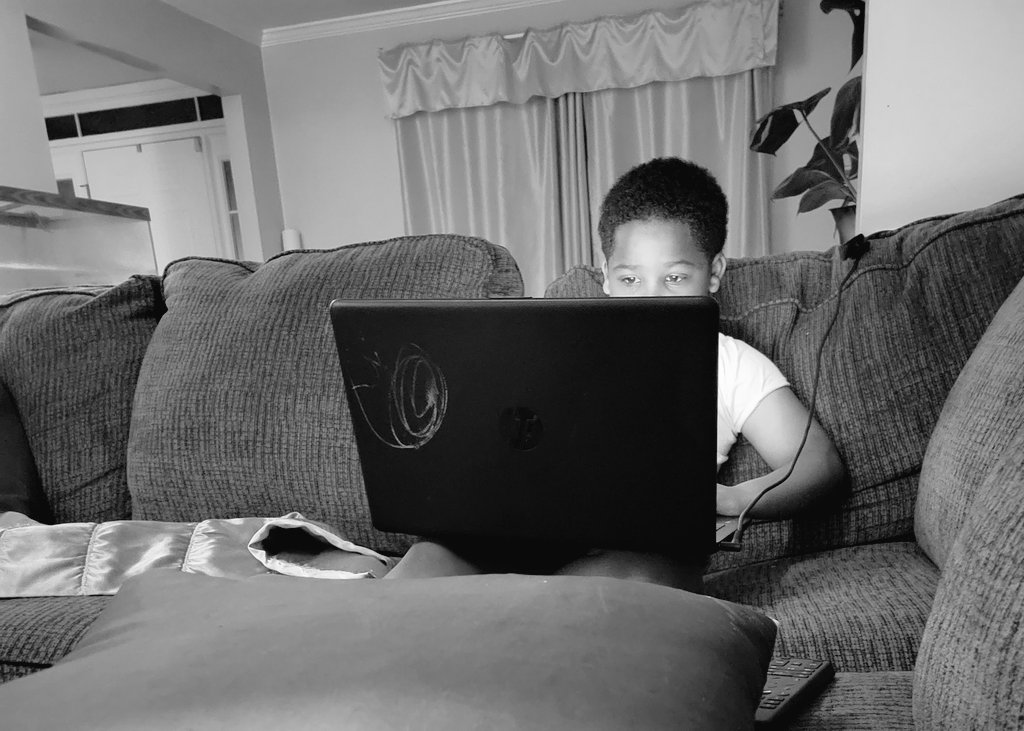 melodiccchaos's tweet photo. My baby doing what he do, building me a #Lamborghini; Huracan to be exact! I remember growing up the boys would have a notebook filled with #Lambo drawings and the customizations were courtesy of Crayola, this is the 2022 version of that I guess! #boymom https://t.co/ALIJbbEqQI