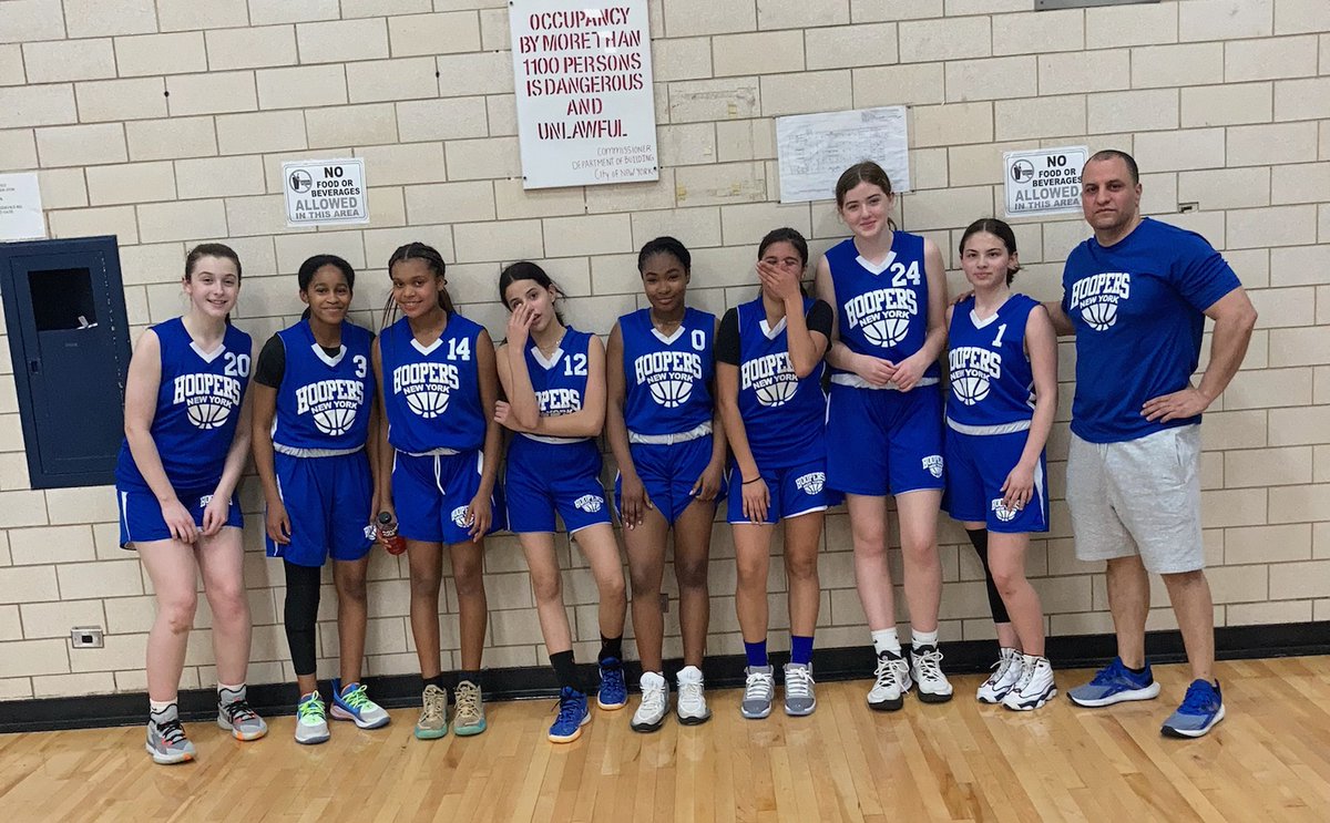 HOOPERS_NY's tweet photo. Congrats to Hoopers NY 8th Toro win vs Wiz Kids at the Scanlon H.S. Middle School Invite, great event thanks @mercedesdukes @ChrisToro7 @FootprintzGroup @NYGHoops @NYCHoopsnball @NYCHoops @WorldExposureWB @onimpact3 @CGBR27 @brethoops https://t.co/okBTziSX9C