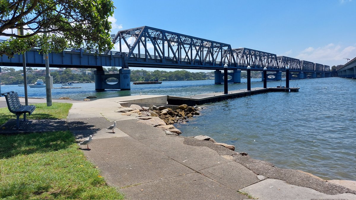 pfwaus's tweet photo. The #historic 1924 Old Tom Ugly's spanning the Georges River between #Sylvania & #Blakehurst #Sydney #NSW #NewSouthWales #Australia #travel π· #TravelOz #History #spanningbridges https://t.co/L77iMGw3Y4