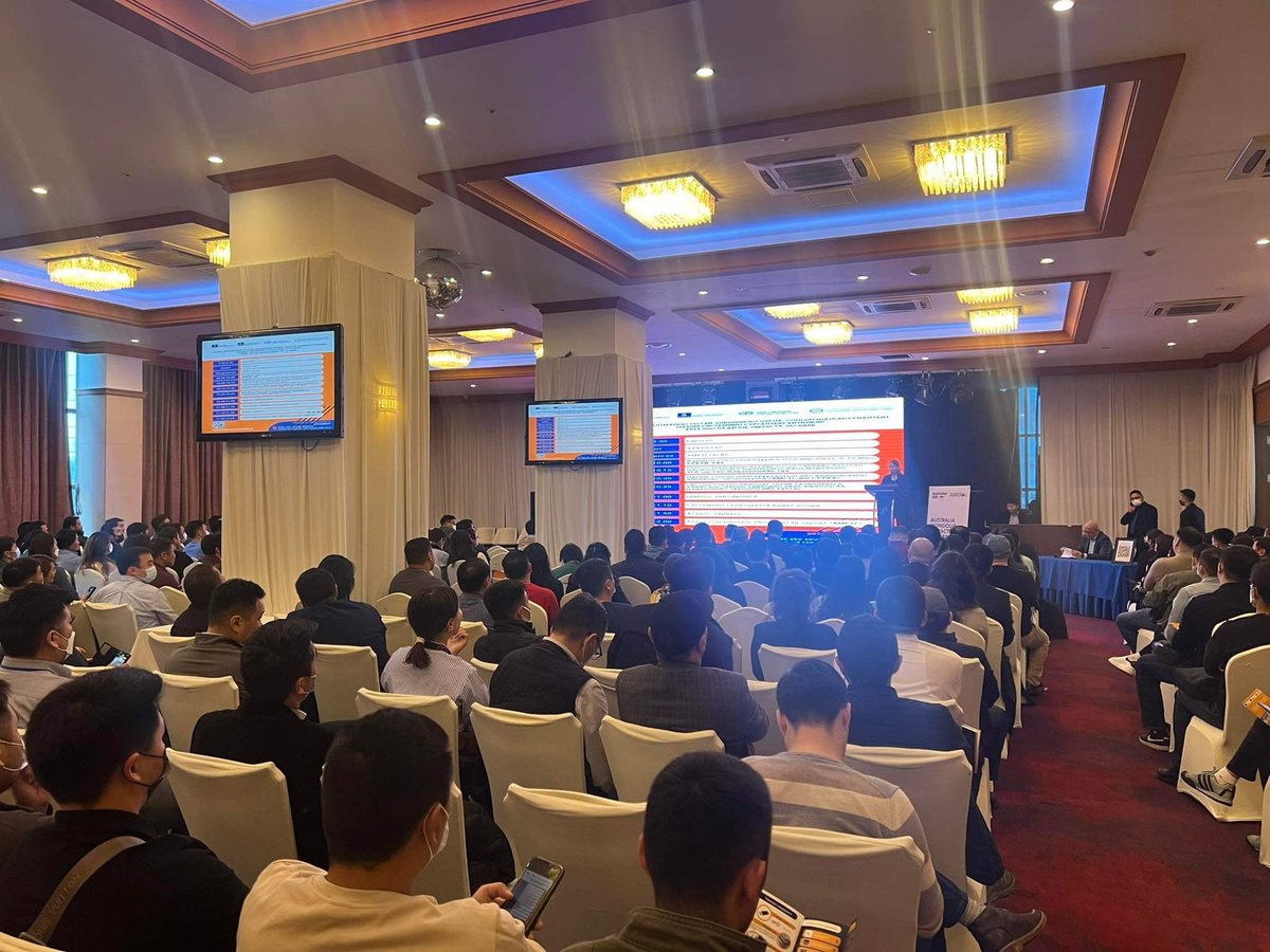 AusMonXtractive's tweet photo. The public will soon be able to submit license tender materials online. #AMEP2 has been working the @ministry_mining, the Mineral Resources & Petroleum Authority of #Mongolia, and the National Geological Survey to create a submenu under the platform https://t.co/PAE68c9ebc. https://t.co/TwzI9rpA5p