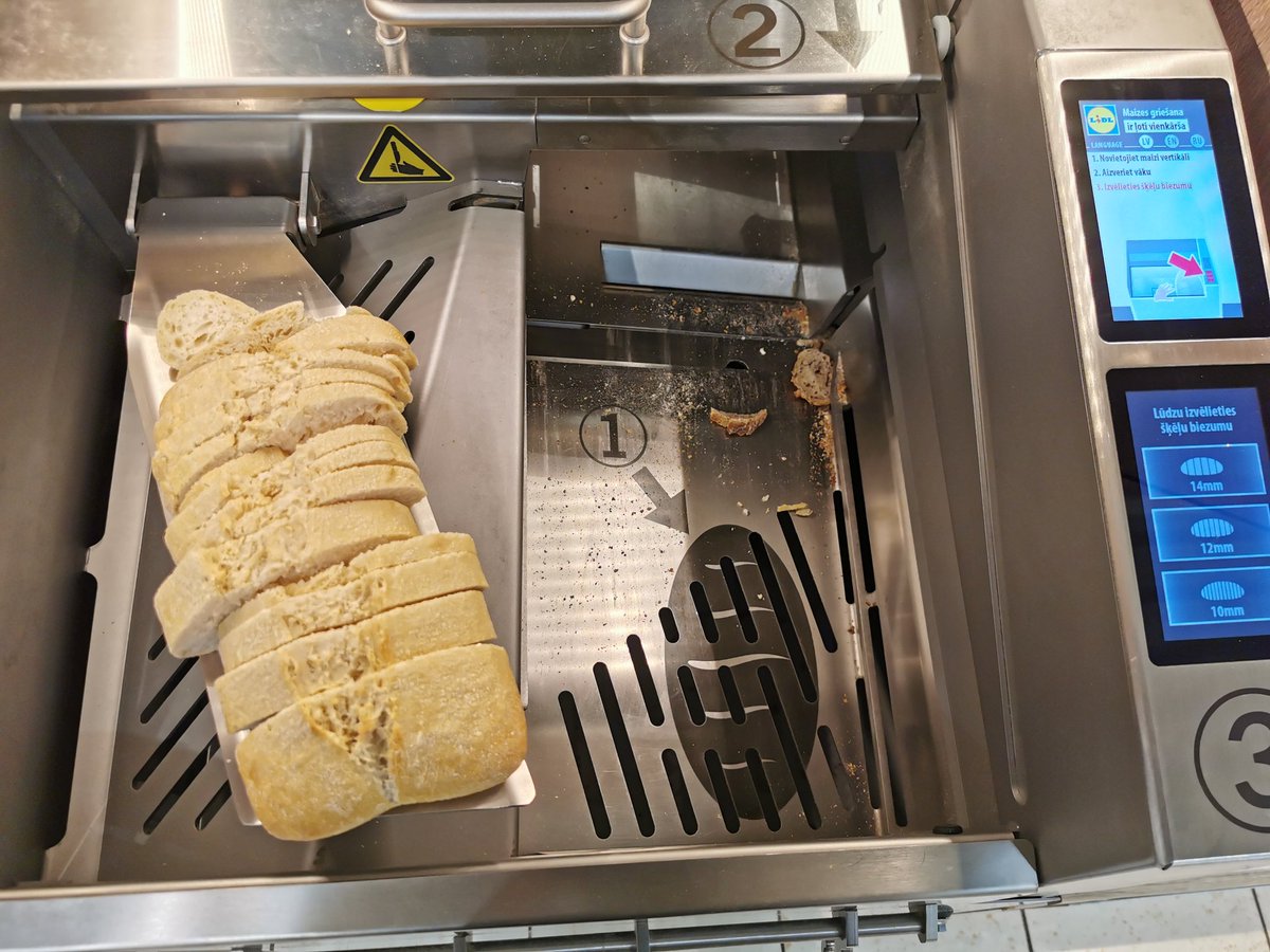 <a href="/lidllatvija/">Lidl Latvija</a> Liepāja nospiedu 12mm man sagriež pilnīgi kadrs šķēlīte savādāk! Kā var šitā...